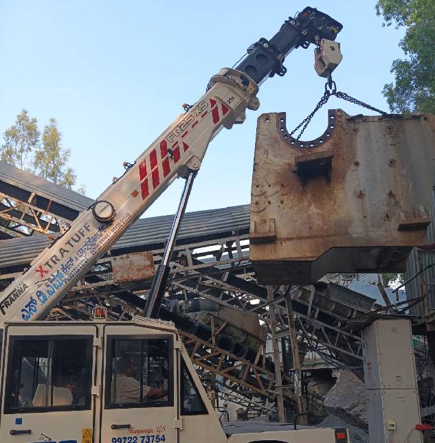 SDM Crane and Transport